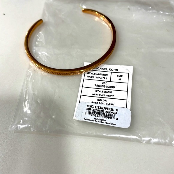 NWT Michael Kors Rose Gold Cuff Braclet - Picture 1 of 4